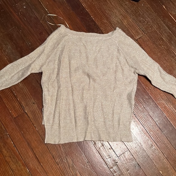 Shiny sweater - Picture 3 of 3